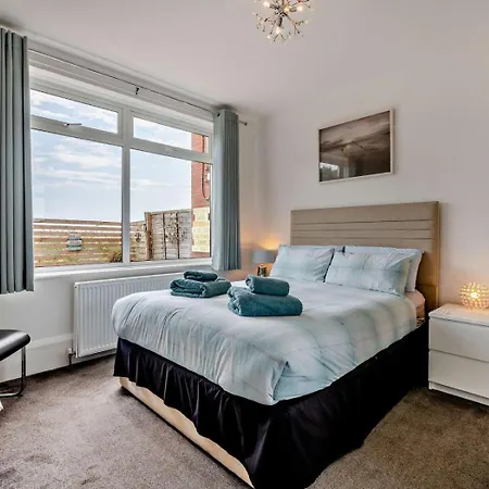 2 Bed In Filey Oc-77711 Апартаменты *